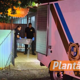 Fotos de Morto no dia do aniversário: barbeiro é executado dentro de casa na frente da esposa em Maringá