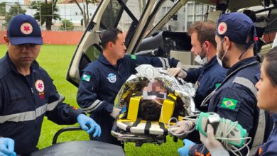 Fotos de Motociclista fica gravemente ferido após acidente na PR-323; motorista foge do local