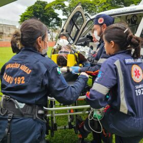 Fotos de Motociclista fica gravemente ferido após acidente na PR-323; motorista foge do local