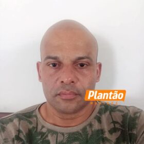 Fotos de Motociclista morto em grave acidente no Contorno Sul de Maringá é identificado