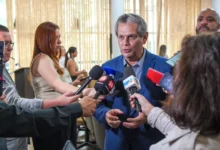 Fotos de Nesta quinta-feira, 12, Câmara de Maringá vota pedido de licença para Silvio viajar à Colômbia