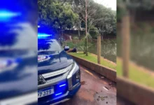 Fotos de Recém-nascido é encontrado morto dentro de sacola em lago da região