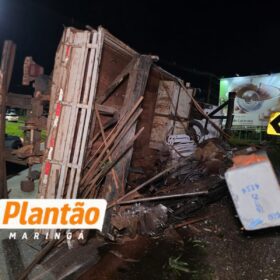 Fotos de Caminhão tomba após motorista relatar que foi fechado por carro na PR-317 em Maringá