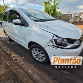 Fotos de Ciclista fica gravemente ferida após colidir contra carro no Conjunto Batel, em Maringá