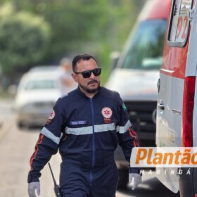 Fotos de Ciclista fica gravemente ferida após colidir contra carro no Conjunto Batel, em Maringá