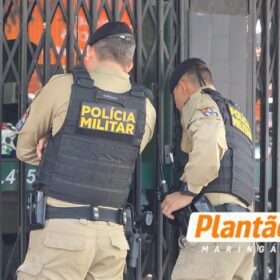 Fotos de Cliente e barbeiro são mortos a tiros dentro de barbearia em Maringá