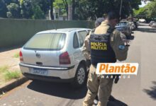Fotos de Ex com medidas protetivas tem carro incendiado em Maringá; médico é principal suspeito