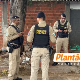 Homem é encontrado morto com sinais de agressão dentro de casa em Sarandi Foto 3 Fotos de Homem é encontrado morto com sinais de agressão dentro de casa em Sarandi