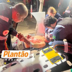 Fotos de Homem é esfaqueado e fica em estado gravíssimo após ataque em Sarandi; crime foi registrado por câmera