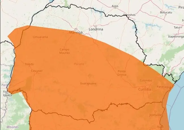 Fotos de Maringá e mais 292 cidades do Paraná já estão em alerta de tempestade com risco de granizo e ventos fortes; veja a lista completa