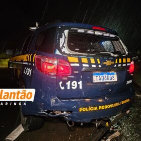 Motorista embriagado invade área de acidente com morte, quase atropela policiais, bombeiros e bate em viatura da PRF na BR-376 Foto 3 Fotos de Motorista embriagado invade área de acidente com morte, quase atropela policiais, bombeiros e bate em viatura da PRF na BR-376