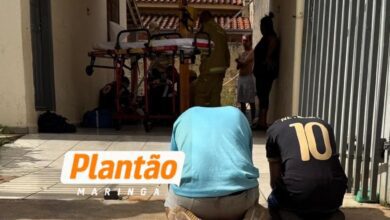 Fotos de Um adolescente de 14 anos ficou ferido após cair do telhado de uma casa enquanto soltava pipa em Maringá