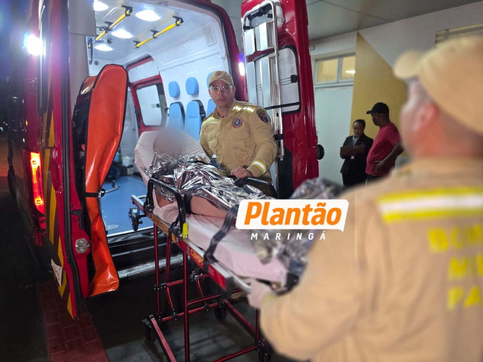 Fotos de Adolescente de 16 anos é esfaqueado após briga na saída de escola em Maringá