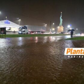 Fotos de Alagamentos provocam transtornos e prejuízos após temporal em Maringá
