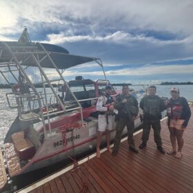 Fotos de Bandidos rendem casal, jogam vítimas no Rio Paraná e roubam veleiro de R$ 800 mil em Porto Rico