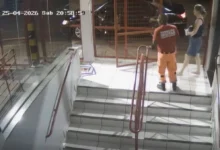 Fotos de Bombeira salva bebê de 11 dias que chegou engasgado em quartel; vídeoz