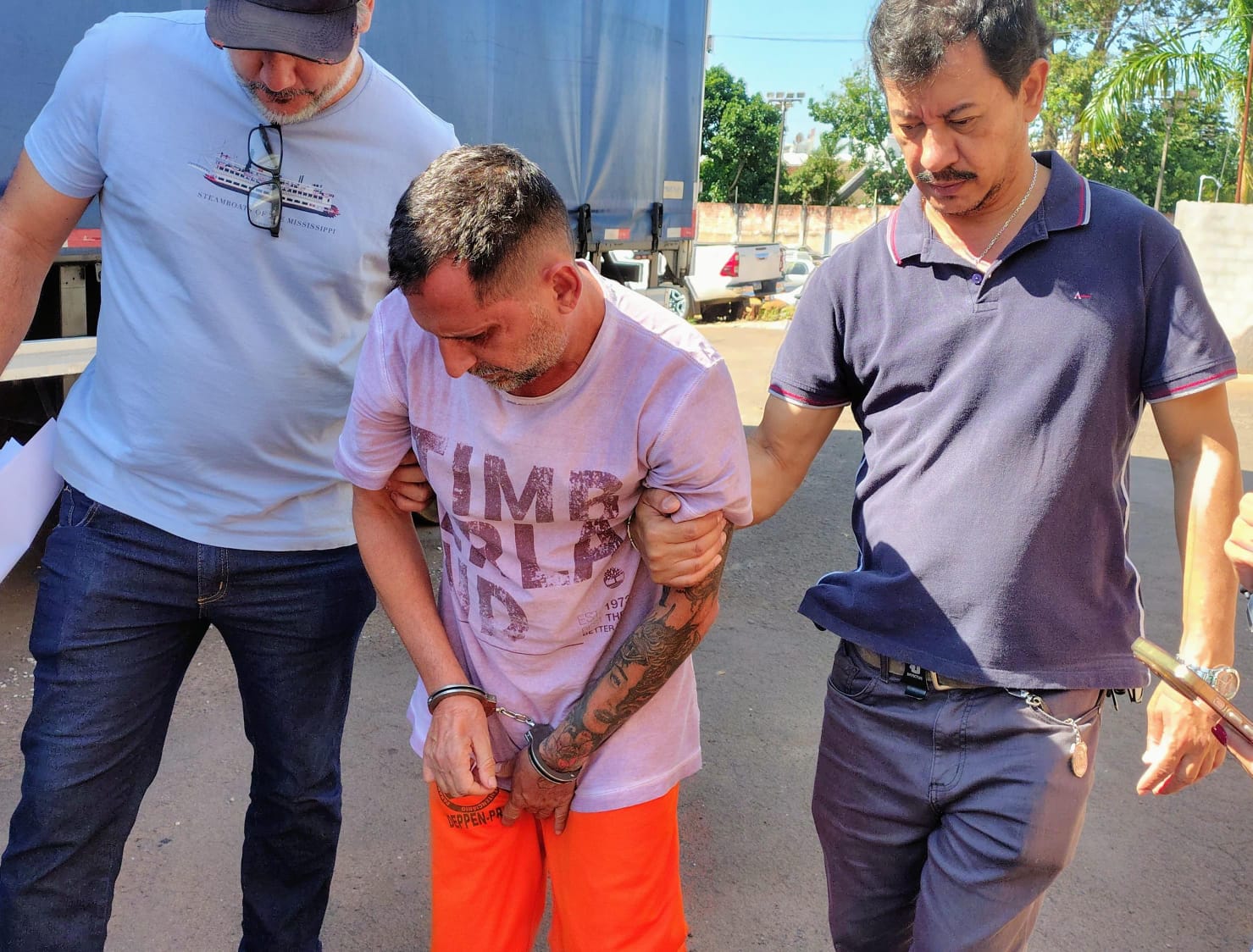 Fotos de ‘Ele disse que ia matar todo mundo’: Contou testemunha à polícia sobre empresário maringaense que matou companheira