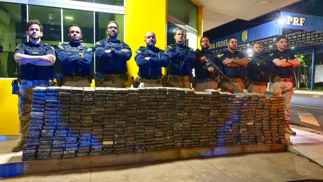 Fotos de Empresário dono de lanche em Sarandi é preso com 500 kg de cocaína avaliados em R$ 30 milhões