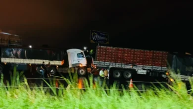 Fotos de Grave acidente com três carretas é registrado na BR-376 entre Sarandi e Marialva