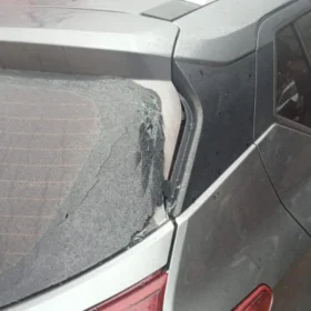 Fotos de Homem quebra carros, ameaça guardas e diz ser de facção criminosa em Maringá