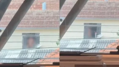 Fotos de Homem se exibe pelado em janela e acaba preso no Paraná; vídeo mostra ato obsceno
