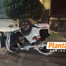 Fotos de Idoso de 64 anos fica ferido em capotamento após avançar preferencial em Maringá