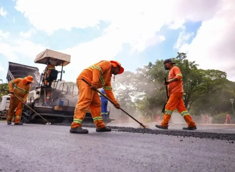 Fotos de Interdições em Maringá nesta terça-feira, 28: veja ruas afetadas e rotas alternativas