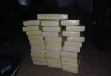 Fotos de Jeep com fundo falso é interceptado com quase 44 kg de cocaína na região de Maringá; vídeo