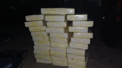 Fotos de Jeep com fundo falso é interceptado com quase 44 kg de cocaína na região de Maringá; vídeo