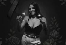 Fotos de Moça de 25 anos morre após ataque a tiros na região; filha de 7 anos estava no carro