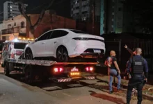 Fotos de Operação fecha avenida famosa por bares em Maringá, tem carros guinchados e flagrante de motorista sob efeito de álcool