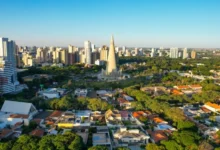 Fotos de Ranking brasileiro aponta Maringá como a 8ª cidade mais feliz do Brasil em 2026; confira a lista
