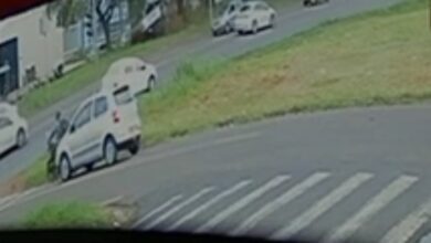 Fotos de Vídeos: Acidente com caminhão deixa três vítimas, incluindo motorista preso às ferragens, no Contorno Sul de Maringá