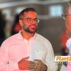 Fotos de Vítima teria provocado autor antes de ser morta a facadas dentro de ônibus em Maringá