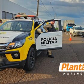 Motociclista de 18 anos morre após bater na traseira de carreta, em Maringá Foto 4 Fotos de Motociclista de 18 anos morre após bater na traseira de carreta, em Maringá