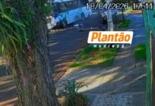 Fotos de Perseguição após briga de trânsito termina com carro destruído em Maringá