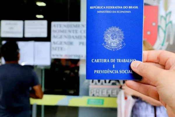 Fotos de Agência do Trabalhador de Maringá começa a semana com 480 vagas; confira a lista completa