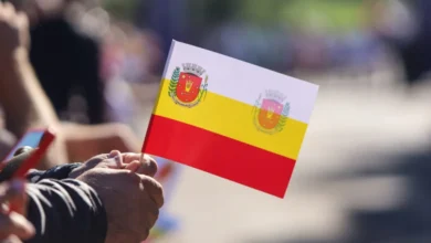 Fotos de Aniversário de Maringá terá desfile com 2,5 mil participantes e show gratuito de João Neto e Frederico na Expoingá