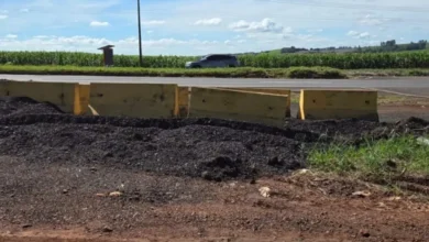 Fotos de Após decisão da Justiça, concessionária fecha estrada usada para desviar pedágio na BR-376, em Marialva; vídeo