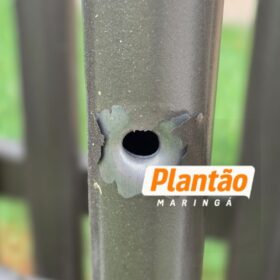 Fotos de Casa é alvo de oito tiros no Jardim Imperial em Maringá; casal e criança no imóvel 