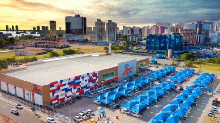Gigante dos supermercados no Brasil demite 6,6 mil funcionários e fecha de 28 lojas Foto 1 Fotos de Gigante dos supermercados no Brasil demite 6,6 mil funcionários e fecha de 28 lojas
