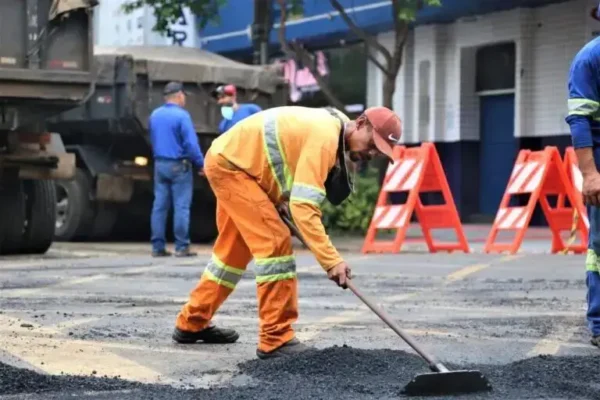 Fotos de Maringá terá interdições nas vias nesta terça-feira, 19; confira os locais e horários