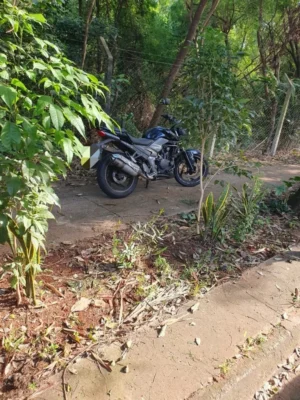 Moto furtada é recuperada apenas 40 minutos após crime em Maringá Foto 1 Fotos de Moto furtada é recuperada apenas 40 minutos após crime em Maringá