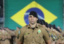 Fotos de Polícia Militar apreende mais de 2,6 mil frascos de emagrecedores contrabandeados em Itambé, na região de Maringá