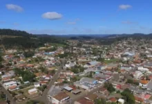 Fotos de Prefeitura abre concurso público inédito com quase 90 vagas e salário de mais de R$ 17 mil; saiba como se inscrever