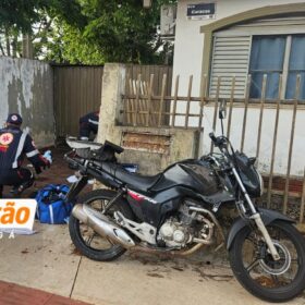 Fotos de Tragédia no trânsito: motoboy morre após motorista invadir preferencial em Maringá