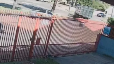 Fotos de Vídeo: grave acidente entre moto e caminhão é registrado no mesmo trecho onde motociclista morreu em Maringá