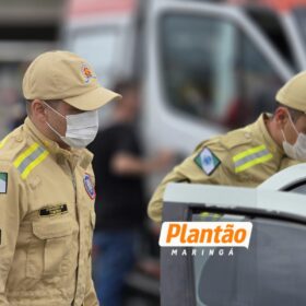 Fotos de Carro bate contra poste e deixa duas crianças e uma mulher feridas em Maringá