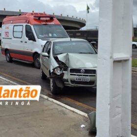 Fotos de Carro bate contra poste e deixa duas crianças e uma mulher feridas em Maringá