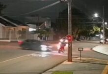 Fotos de Motociclista avança preferencial e é atingido violentamente por carro em Maringá
